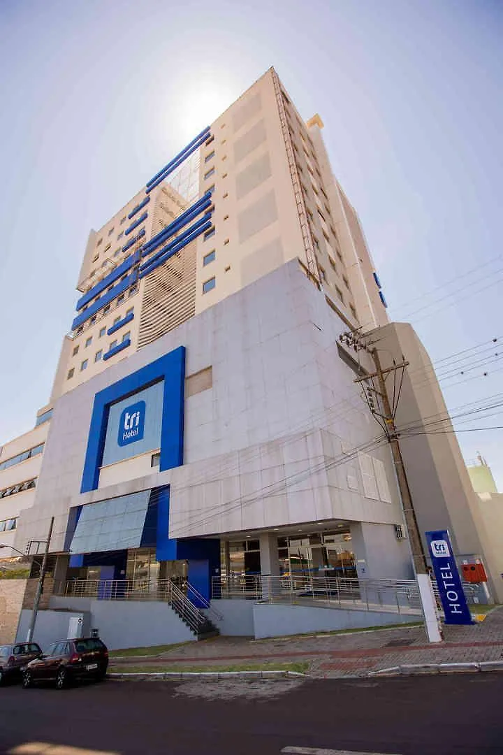 Tri Hotel Chapecó 3*,